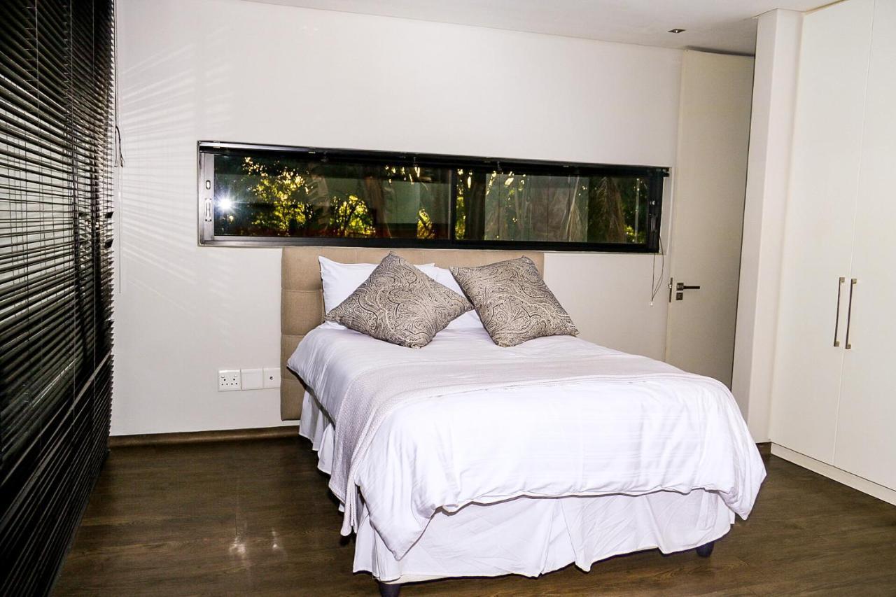 Ten On Lane Polokwane Exterior photo
